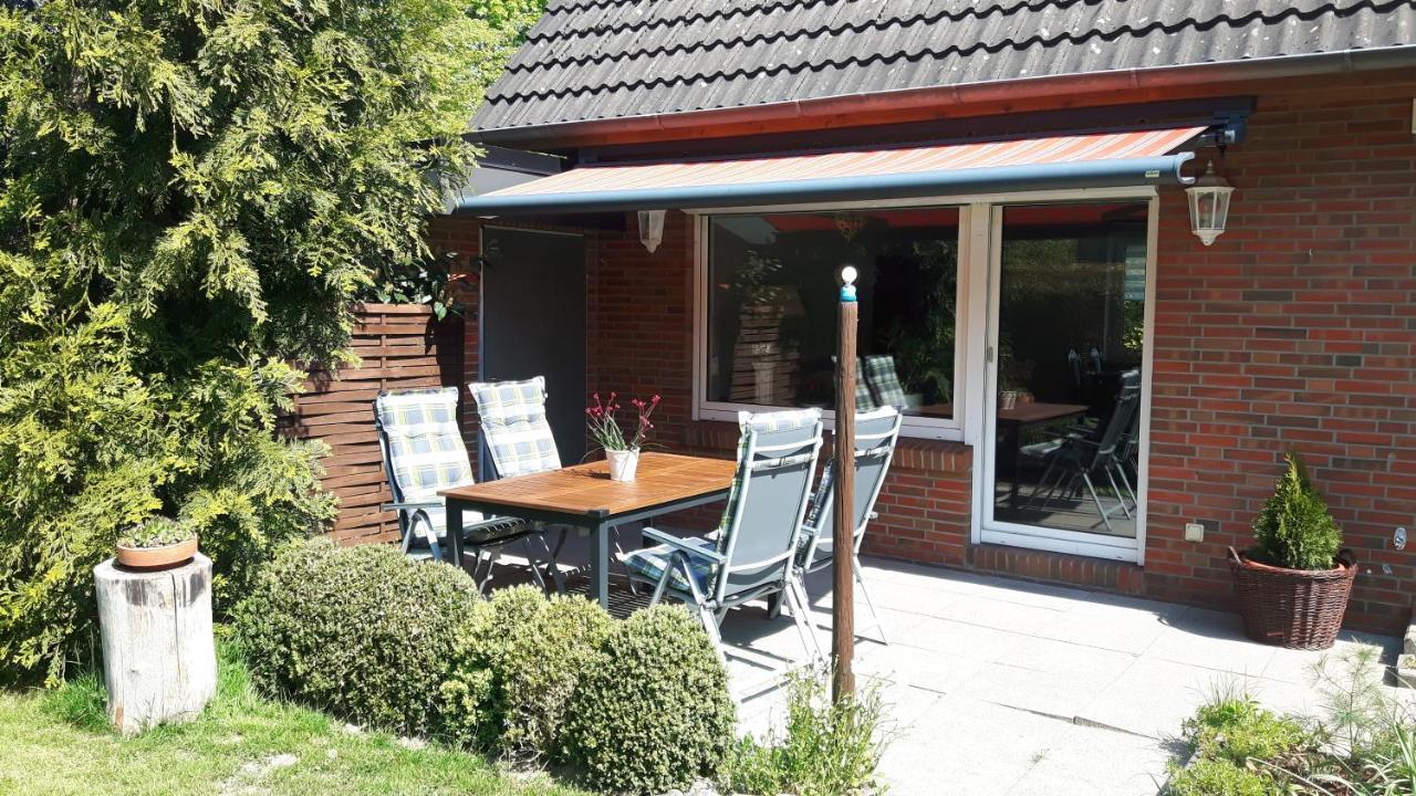 Ferienhaus Gartenstrasse Osten Buitenkant foto