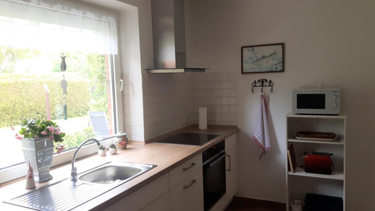 Ferienhaus Gartenstrasse Osten Buitenkant foto