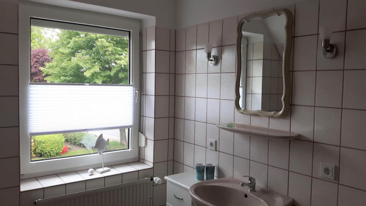 Ferienhaus Gartenstrasse Osten Buitenkant foto